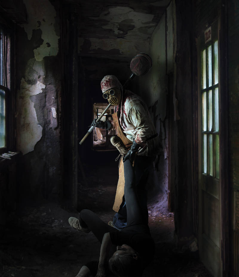 Rutherford Manor Haunt - Now Hallway Victim